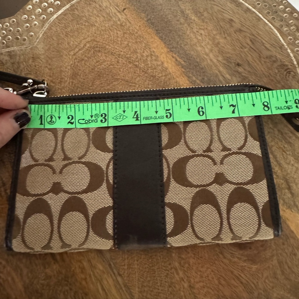 Coach Wristlet Coin Purse Wallet Designer Retro y2k 90’s 2000’s feminine - Picture 9 of 10